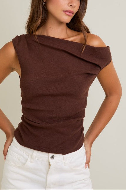 Salone Asymmetrical Top