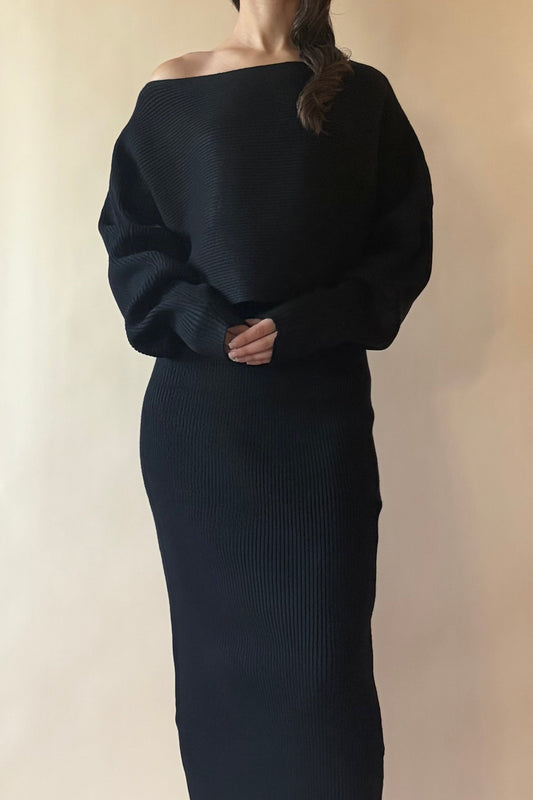 Raven Knit Set
